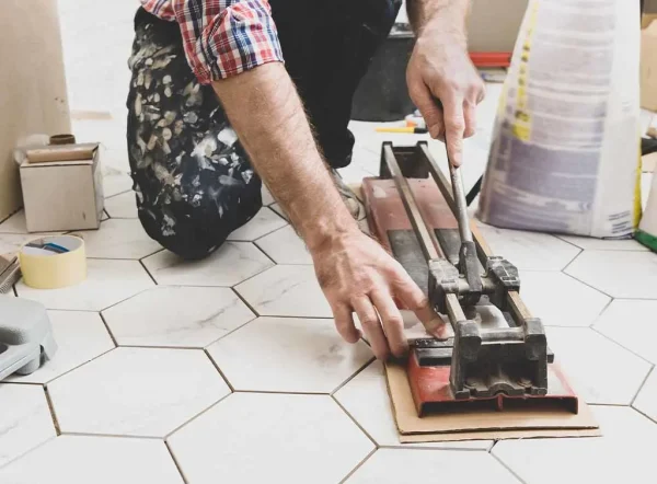 Hourly Rate – Tiling Specialist (Labour Only)